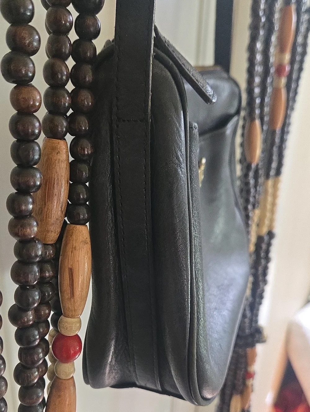 Retro Leather Shoulder Bag - Liz Claiborne By Leather Co.